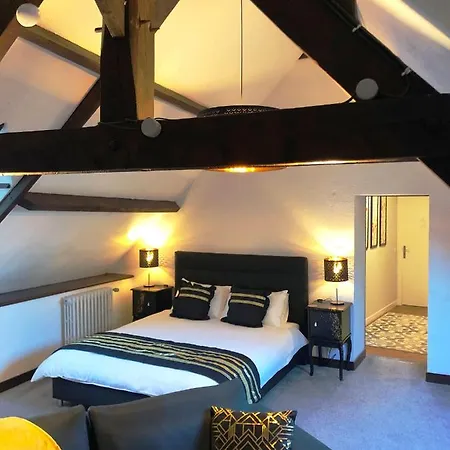 Bed & Breakfast No 6