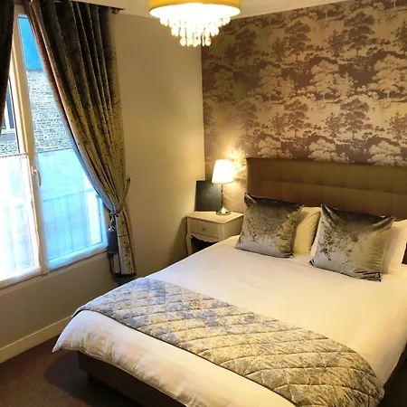 No 6 Bed & Breakfast