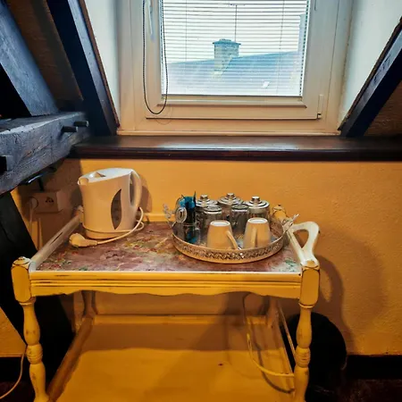 No 6 ベッド・アンド・ブレックファスト Landivy