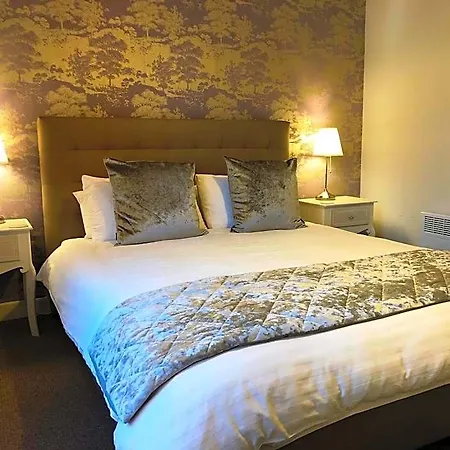 No 6 Bed & Breakfast 4*