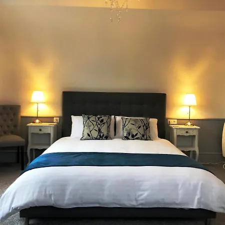 No 6 Bed and breakfast Landivy