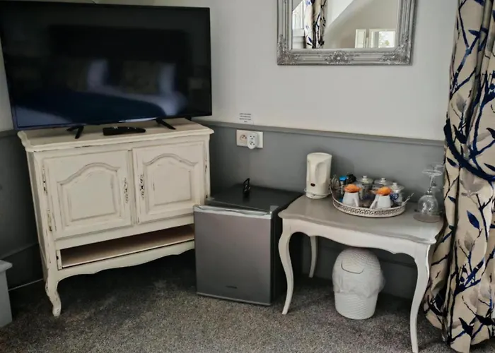 No 6 Alojamento de Acomodação e Pequeno-almoço 4*