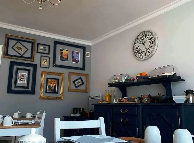 No 6 Alojamento de Acomodação e Pequeno-almoço Landivy